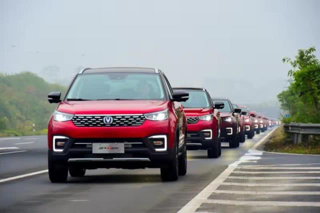 55辆自动驾驶车巡游&nbsp;成功挑战全新吉尼斯世界纪录