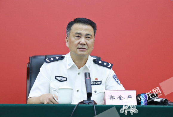 切实维护高速交通安全&nbsp;重庆警方排查风险隐患2800余处