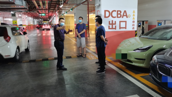 我市开展停车库暴雨防汛工作检查