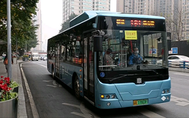 出行更方便&nbsp;明起重庆7条公交线路调整运行时间